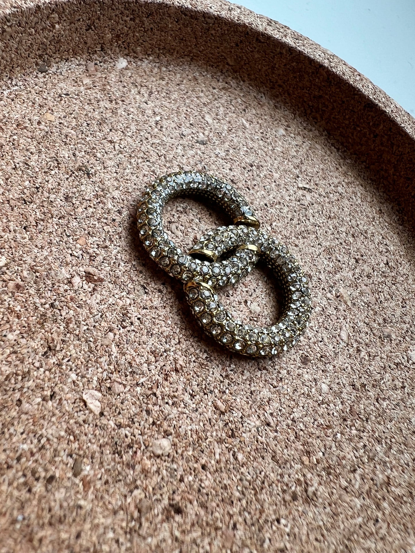 DIAMOND EARCUFF
